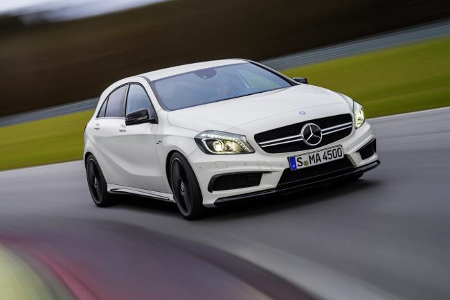 Exterieur_Mercedes-A-45-AMG_11