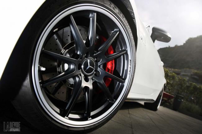 Exterieur_Mercedes-AMG-C63s-Cabriolet_3