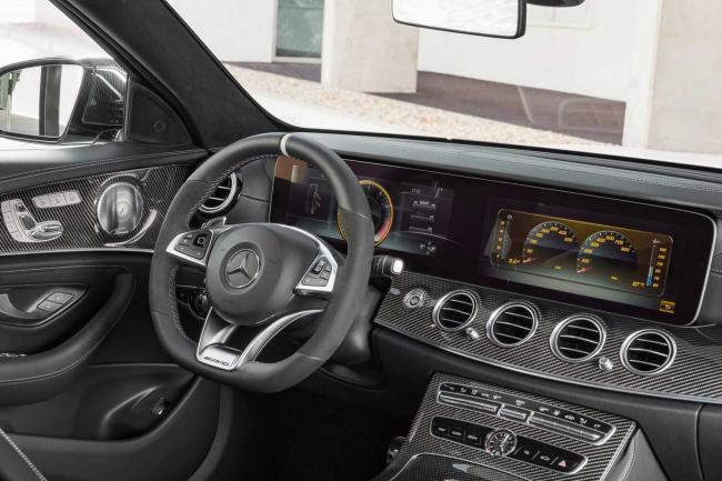 Interieur_Mercedes-AMG-E63-Break-2018_14