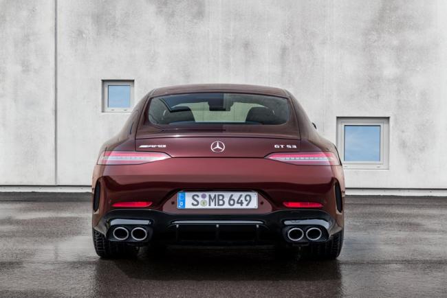 Exterieur_restyling-amg-gt-coupe-4-portes-le-fond-pas-la-forme_4