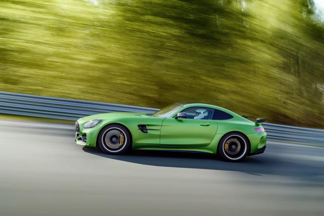 Exterieur_Mercedes-AMG-GT-R_3