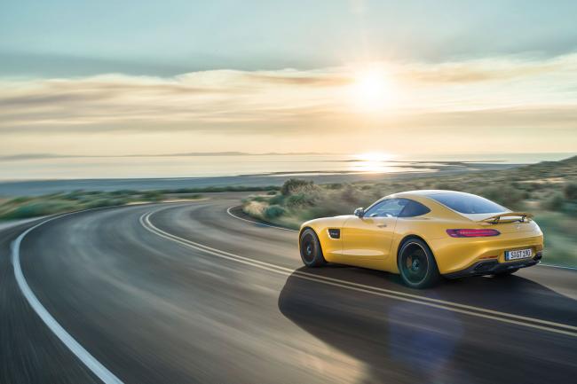 Exterieur_Mercedes-AMG-GT-S_12