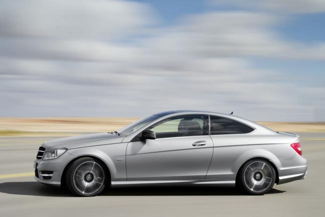 Exterieur_Mercedes-C-250-AMG-Sport_4