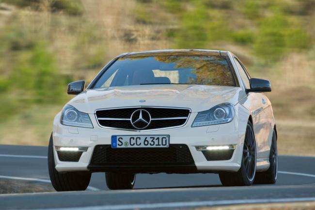 Exterieur_Mercedes-C63-AMG-Coupe_4