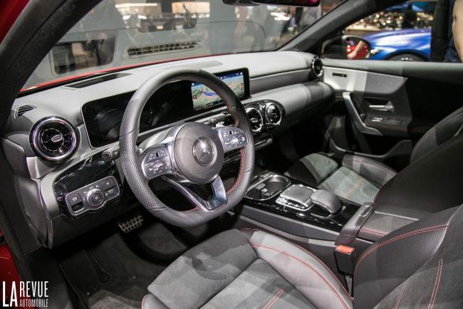 Interieur_Mercedes-Classe-A200-Geneve_15