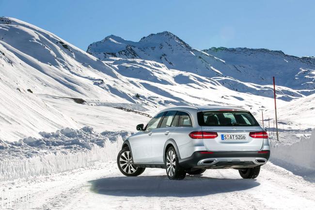 Exterieur_Mercedes-Classe-E-All-Terrain-220d_10