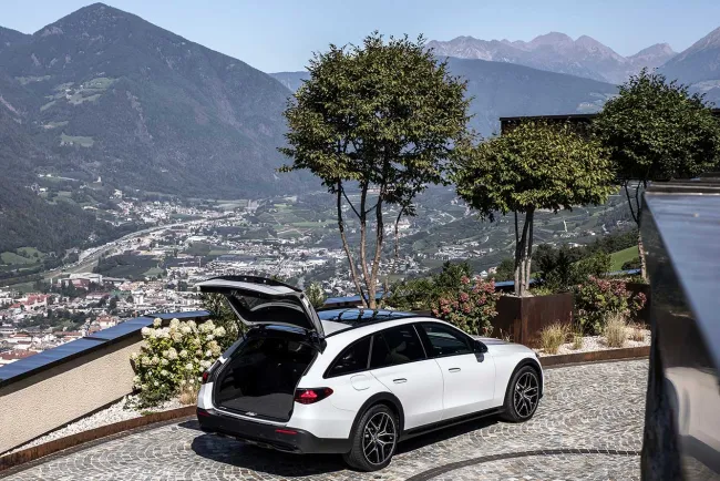 Mercedes Classe E All-Terrain : les prix et infos avant de passer commande