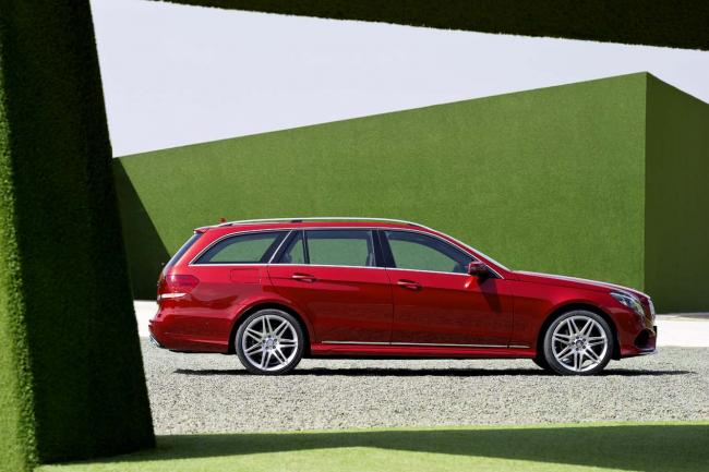 Exterieur_Mercedes-Classe-E-Estate-2013_0