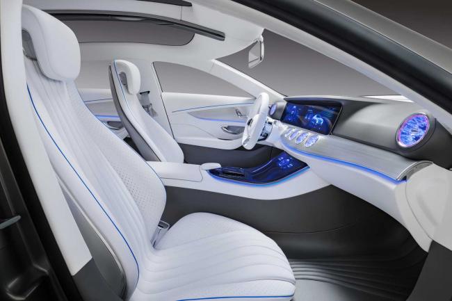 Interieur_Mercedes-Concept-IAA_1