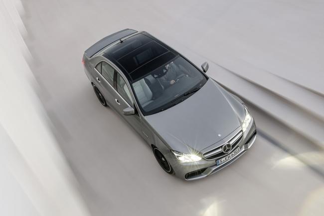 Exterieur_Mercedes-E-63-AMG-2013_2