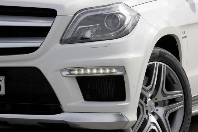 Exterieur_Mercedes-GL-AMG-63_1