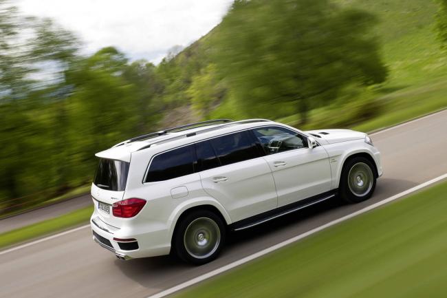 Exterieur_Mercedes-GL-AMG-63_14