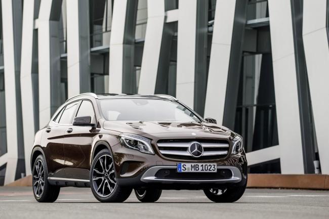 Exterieur_Mercedes-GLA_17