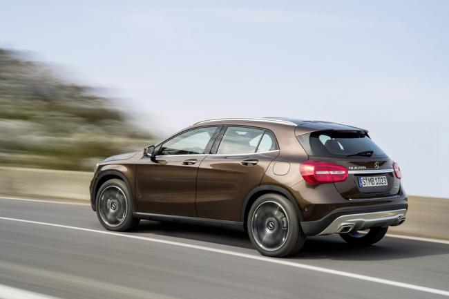 Exterieur_Mercedes-GLA_4