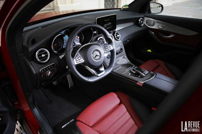 Interieur_Mercedes-GLC-Coupe-350d_58