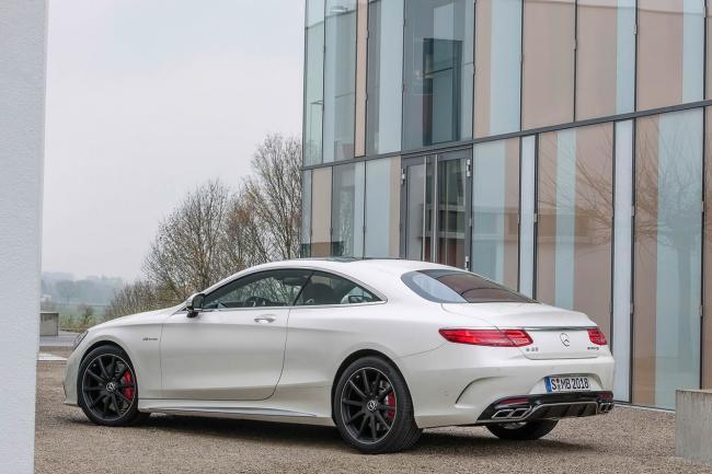 Exterieur_Mercedes-S63-AMG-Coupe-2014_10