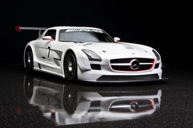 Exterieur_Mercedes-SLS-AMG-GT3_1