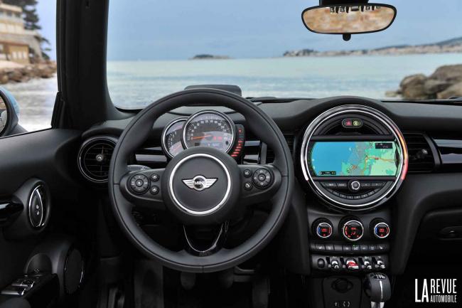 Interieur_Mini-Cabrio-Cooper_15