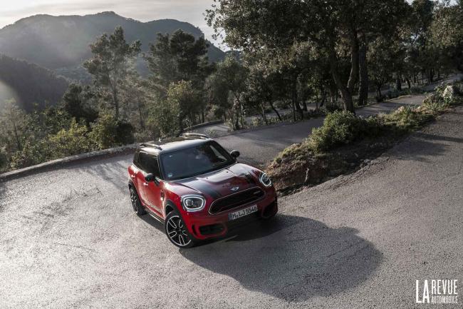 Exterieur_Mini-Countryman-John-Cooper-Works_17