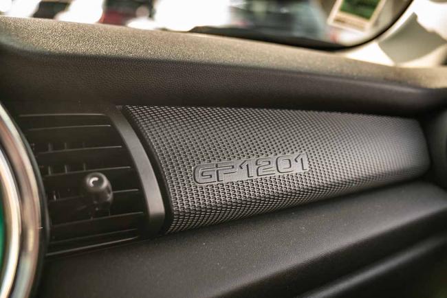 Interieur_mini-john-cooper-works-gp-millesime-2020-essai_1