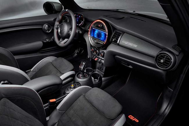 Mini John Cooper Works GP : une artillerie SUPER lourde !