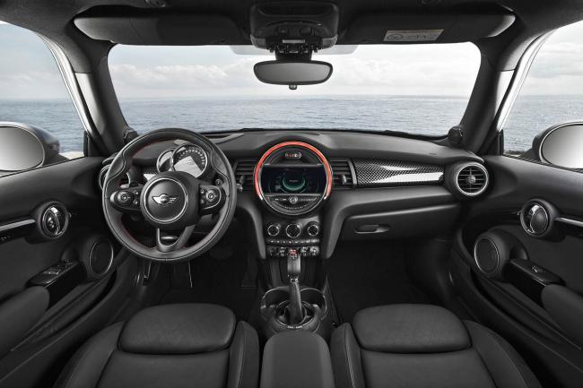 Interieur_Mini-Mini-2014_18