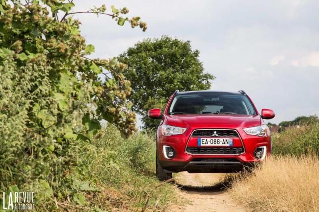 Essai mitsubishi asx suivez la route sans revetement 