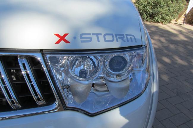 Exterieur_Mitsubishi-L200-X-Storm_4