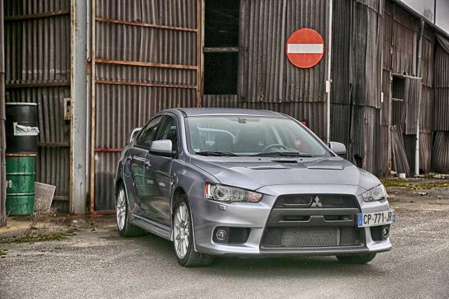 Exterieur_Mitsubishi-Lancer-EVO_0