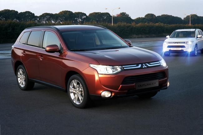 Exterieur_Mitsubishi-Outlander-2012_1