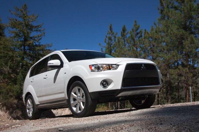 Exterieur_Mitsubishi-Outlander-GT_4