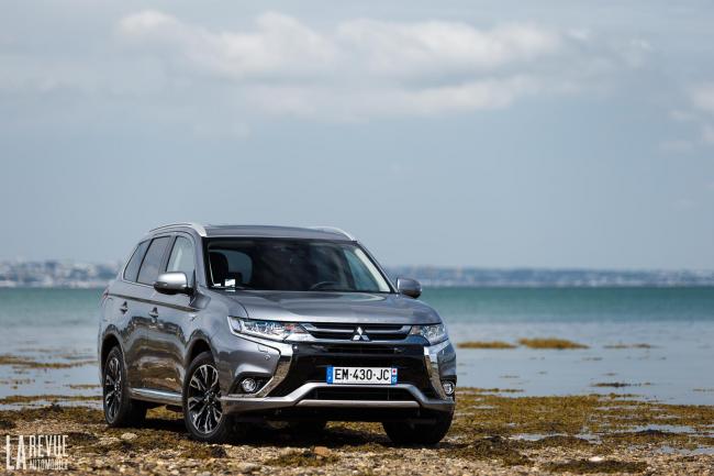 Exterieur_Mitsubishi-Outlander-Hybride-PHEV_11