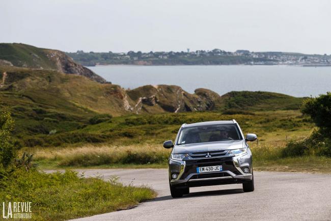 Exterieur_Mitsubishi-Outlander-Hybride-PHEV_8