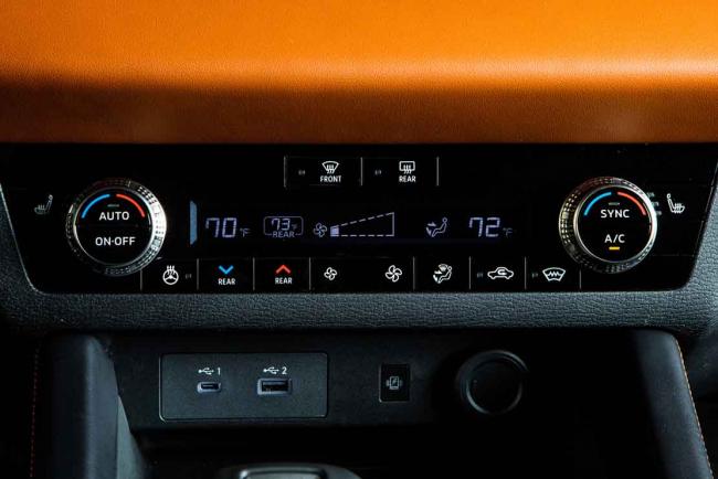Interieur_mitsubishi-outlander-annee-2021_3