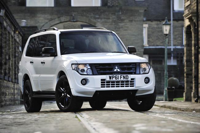 Exterieur_Mitsubishi-Pajero-2013_3