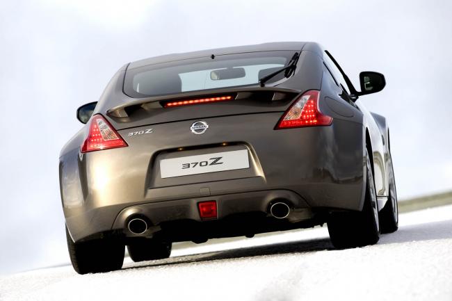 Exterieur_Nissan-370Z-2011_5