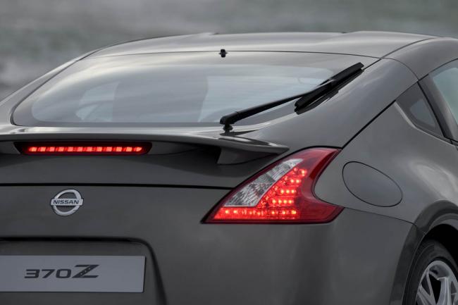 Exterieur_Nissan-370Z-2011_3