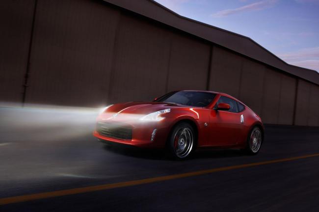 Exterieur_Nissan-370Z-2012_4