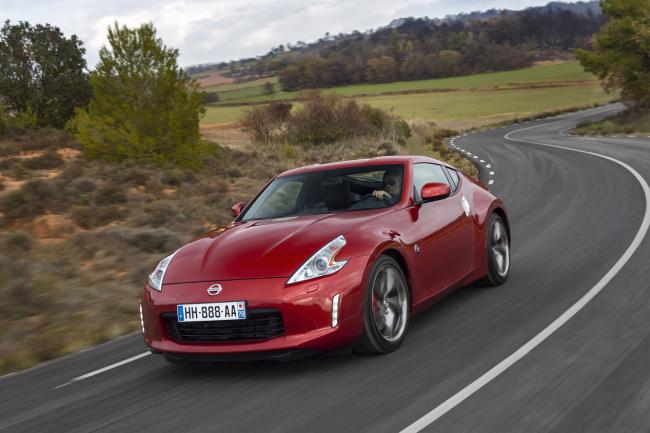 Exterieur_Nissan-370Z-2013_7