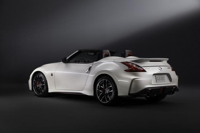 Exterieur_Nissan-370Z-Nismo-Roadster-Concept_3