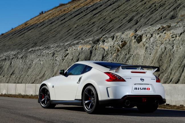 Exterieur_Nissan-370Z-Nismo_1