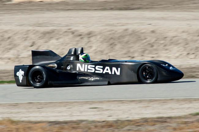 Exterieur_Nissan-DeltaWing_1