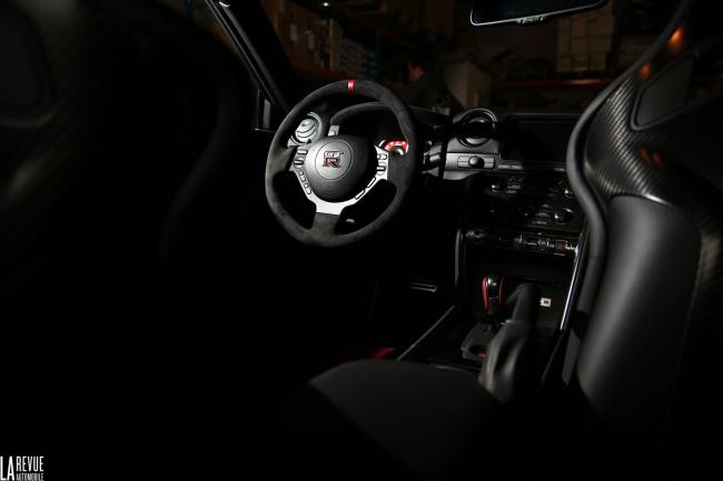 Interieur_Nissan-GT-R-Nismo-Monstaka_37