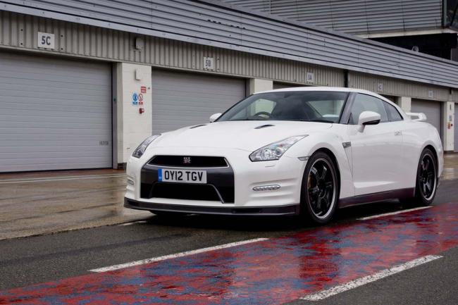 Exterieur_Nissan-GT-R-Track-Pack_0