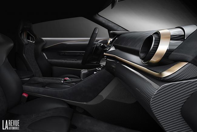 Interieur_Nissan-GT-R50-Italdesign_12