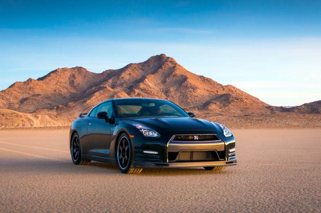 Exterieur_Nissan-GTR-Track-Edition_5