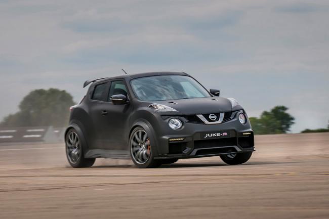 Exterieur_Nissan-Juke-R-2.0_1