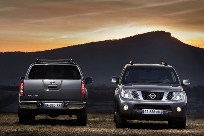 Exterieur_Nissan-Pathfinder-2010_0