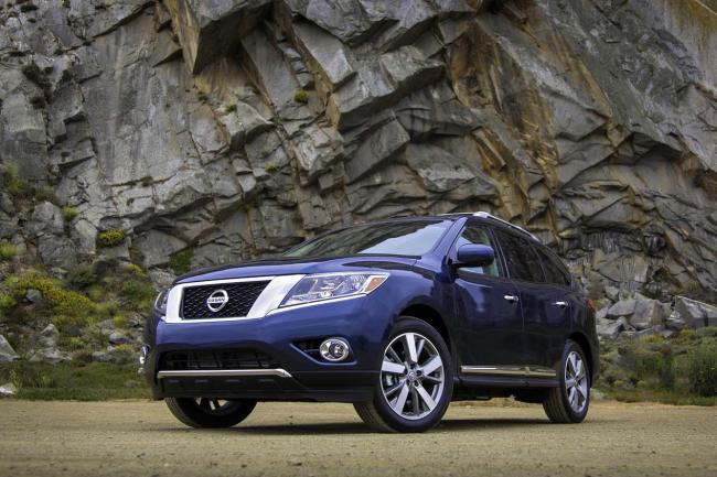 Exterieur_Nissan-Pathfinder-2013_0