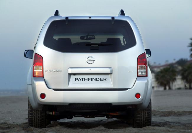 Exterieur_Nissan-Pathfinder_2